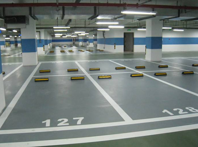 停车场地坪漆施工方案：施工设备和施工工具